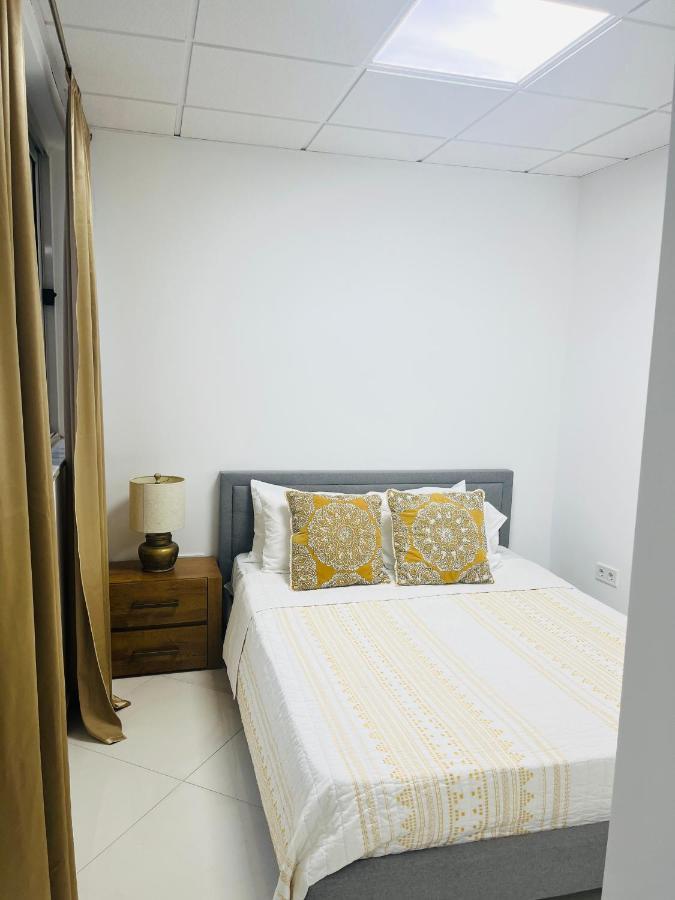 Techas City Center Luxurious Suites & Rooms Praia Exteriör bild