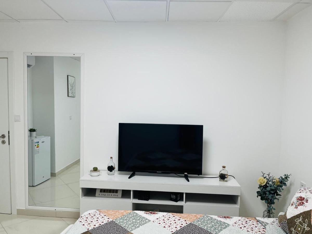 Techas City Center Luxurious Suites & Rooms Praia Exteriör bild