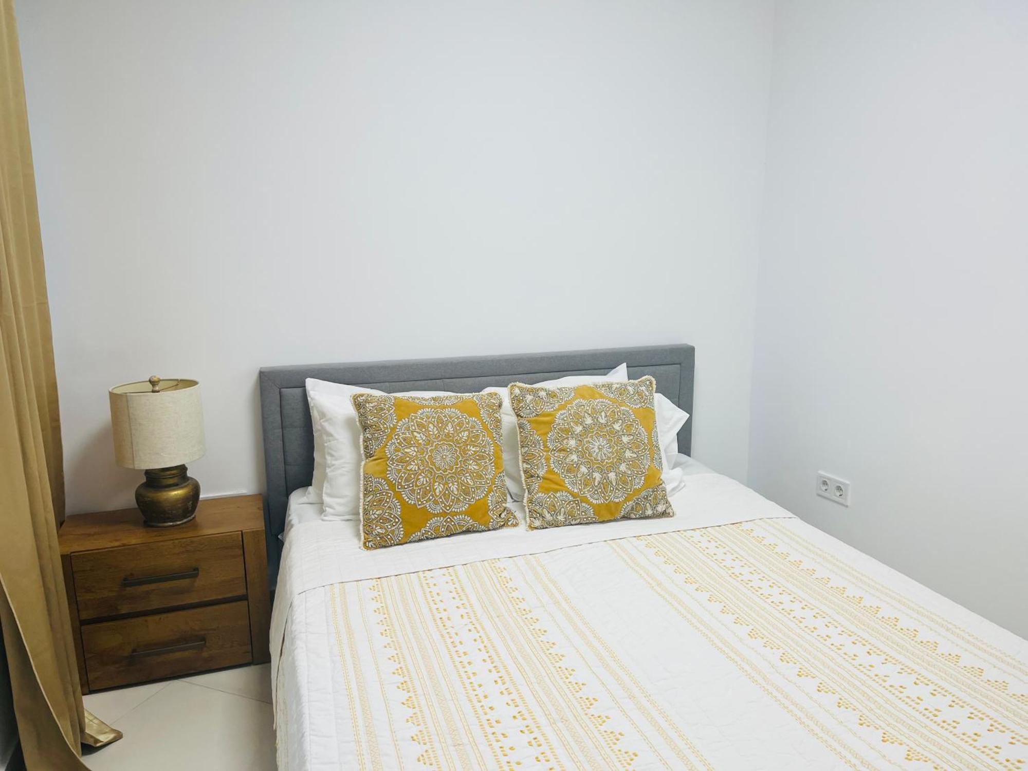 Techas City Center Luxurious Suites & Rooms Praia Exteriör bild